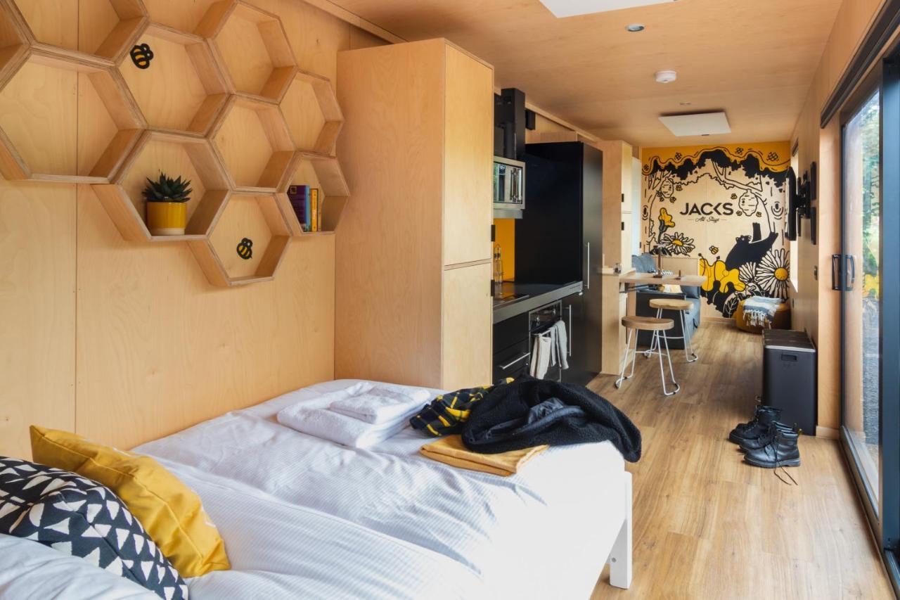 The Hive - Unique Hot Tub Cabin In Millport Kültér fotó