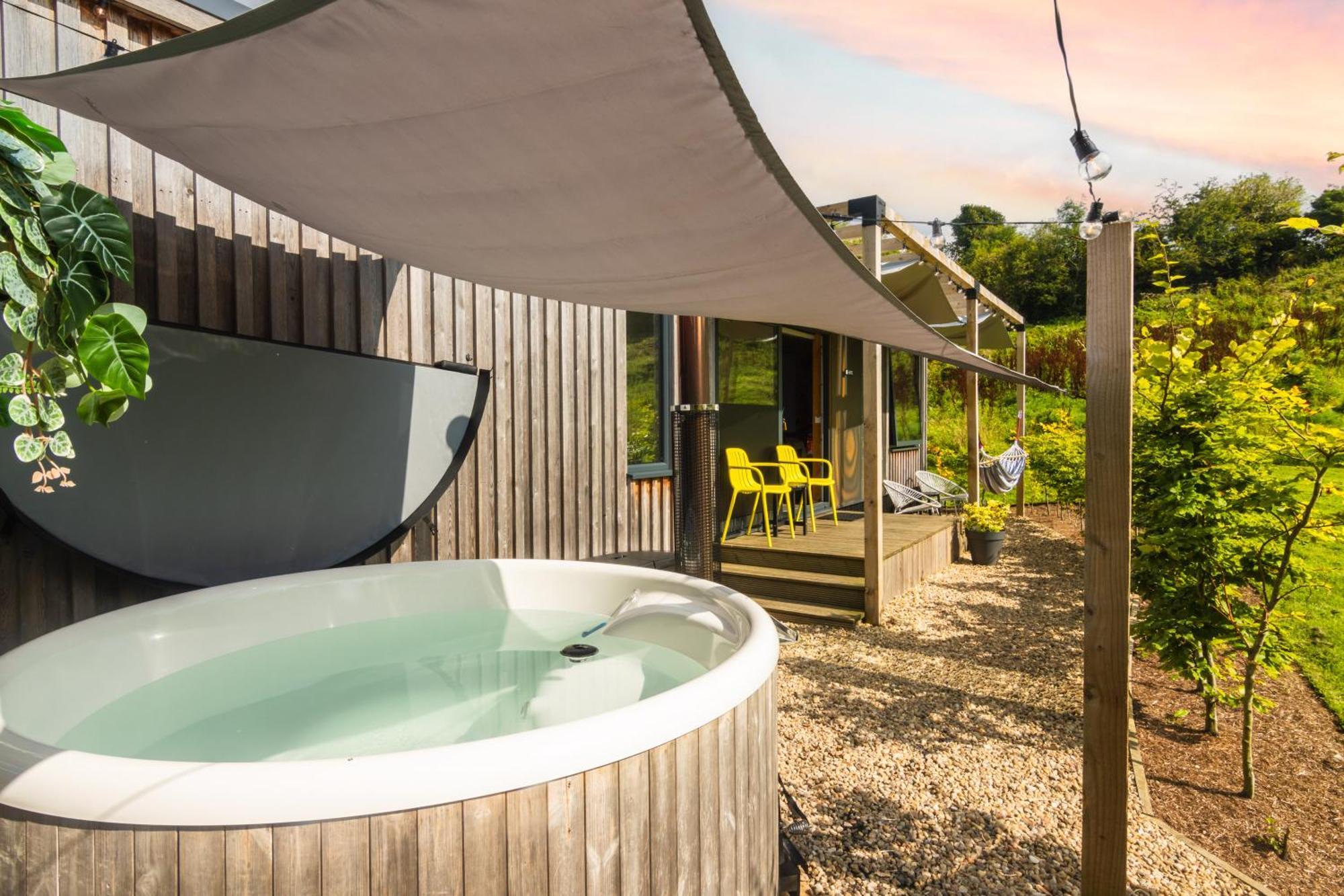 The Hive - Unique Hot Tub Cabin In Millport Kültér fotó